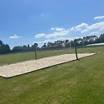 Sejour A La Campagne Dans Un Domaine De 4 * Boulazac Isle Manoire