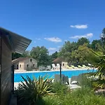 Sejour A La Campagne Dans Un Domaine De 4 Vakantiehuis Boulazac Isle Manoire