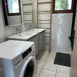 Sejour A La Campagne Dans Un Domaine De 4 Vakantiehuis