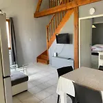 Sejour A La Campagne Dans Un Domaine De 4 Vakantiehuis