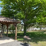 Sejour A La Campagne Dans Un Domaine De 4
