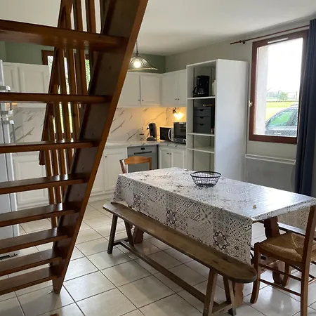 Sejour A La Campagne Dans Un Domaine De 4 * Boulazac Isle Manoire