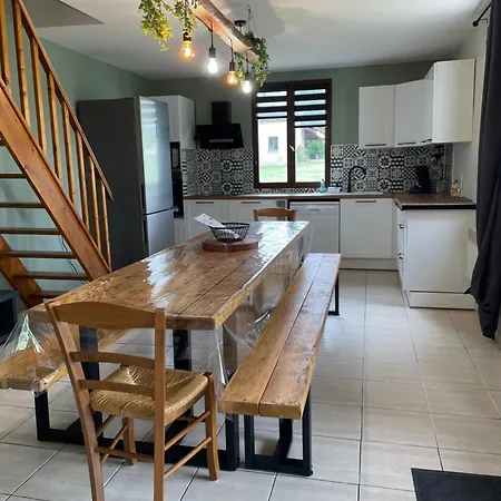 Sejour A La Campagne Dans Un Domaine De 4 * Boulazac Isle Manoire