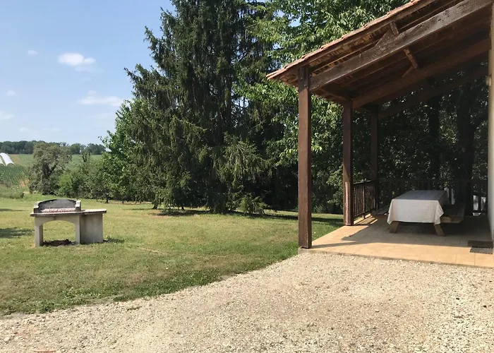 Sejour A La Campagne Dans Un Domaine De 4 Gites Vakantiehuis *